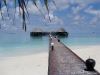 Steg zu den Wasserbungalows & SunDown Bar